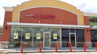 Denna’s Donuts