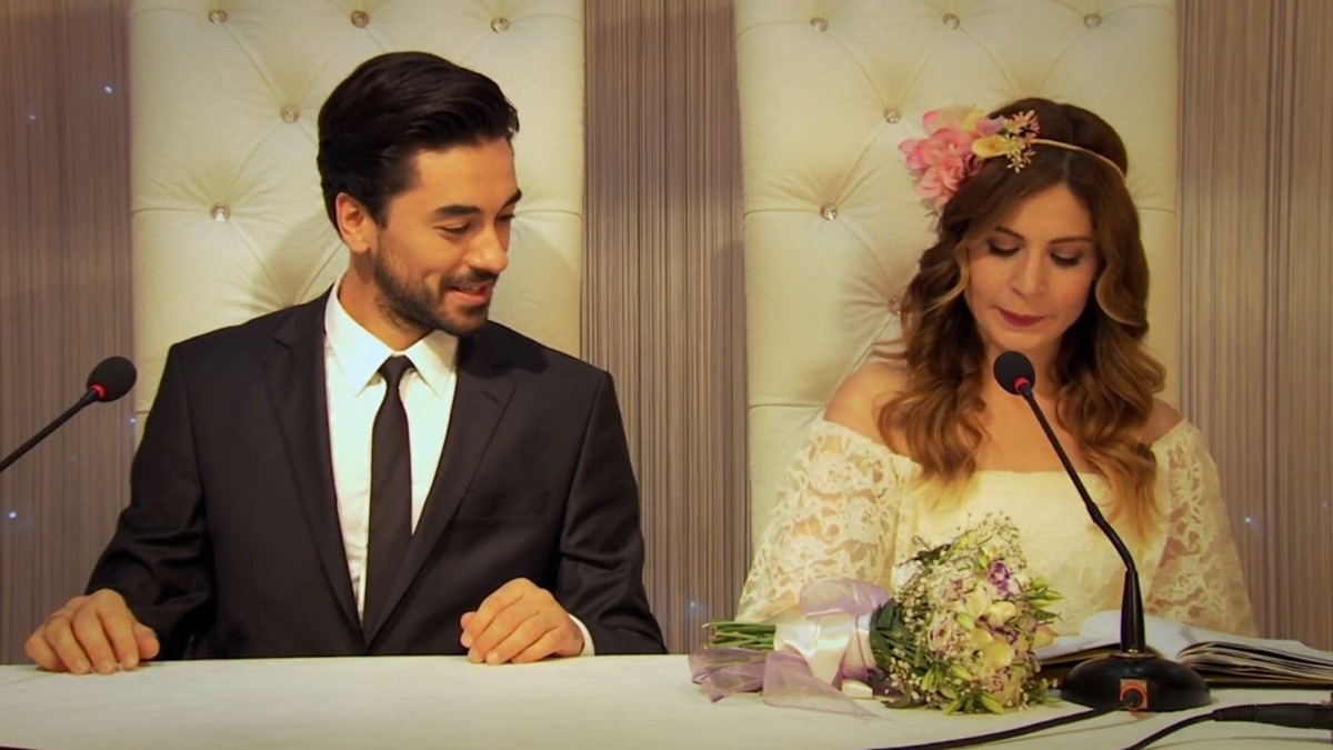 La Familia De Mi Esposo Capítulo 138 - La Familia De Mi Esposo (temporada  1, episodio 138) - Apple TV (SV), image size:1200x675