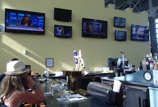 Landshark Bar and Grill Photos