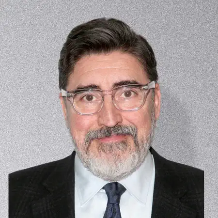 Alfred Molina