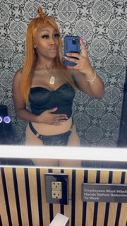 Doll House Of Tampa Salon & Studio