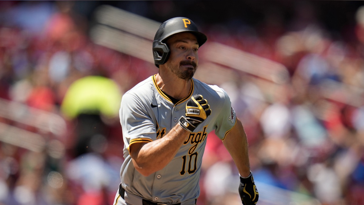 ‎Rangers vs. Pirates - Friday Night Baseball