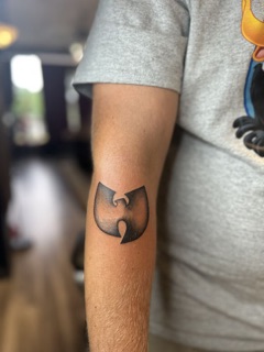 Vibezskiat Tattz photo 3