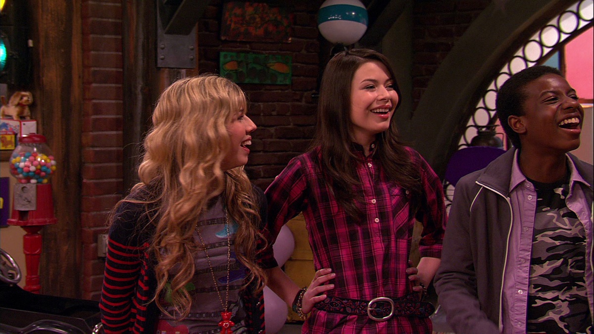 Iquit Icarly Hugging – I Carly S 03 Ep 08 I Quit I Carly / Recap – ERNKC
