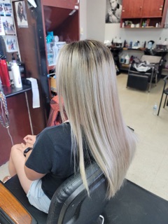 Solinda’s Salon