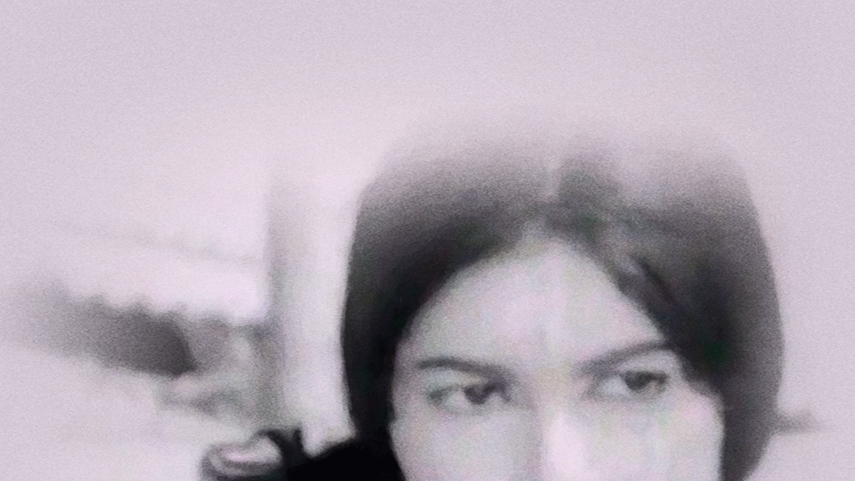 Cross Belt - Apple TV