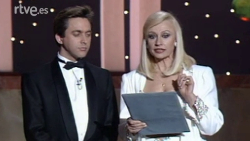 04/03/1993 - Hola Raffaella - Apple TV (ES)