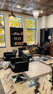 Salon Noir