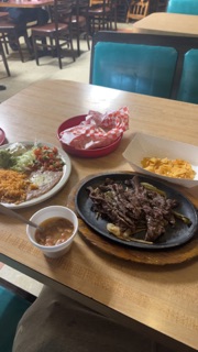 Los Jarros Restaurant