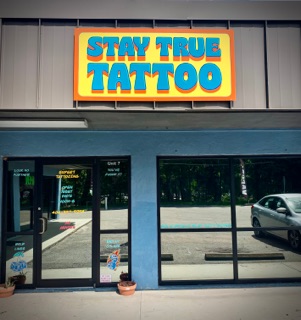 Stay True Tattoo