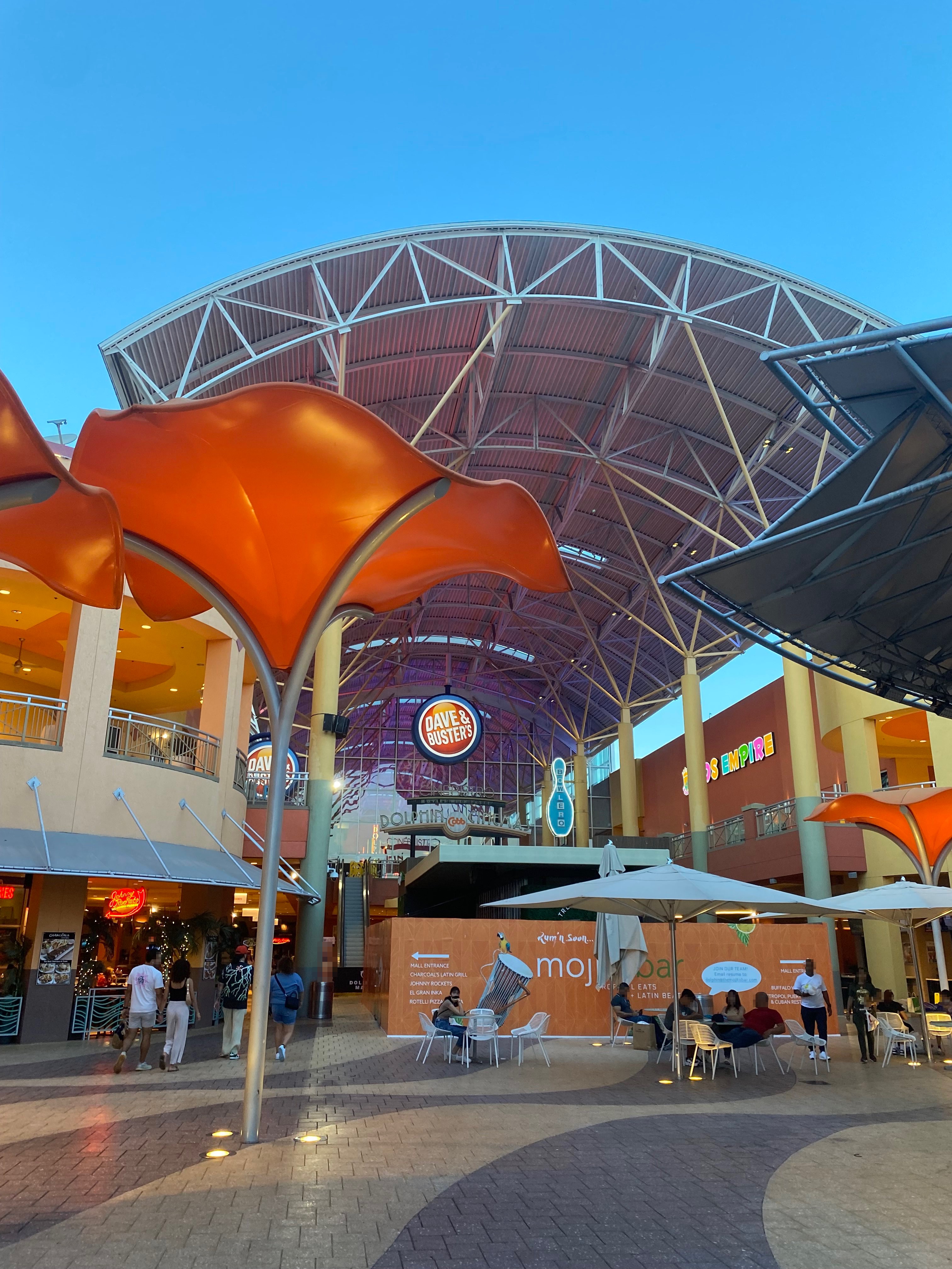 Dolphin Mall in Miami