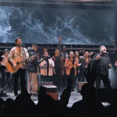 Listen to Viña Agape, watch music videos, read bio, see tour dates & more!