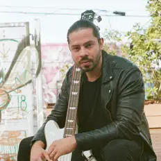 Cabaleta: песни, клипы, биография, даты выступлений и многое другое.