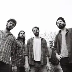 Escucha a Twin Tree Grove, mira vídeos musicales, lee la biografía, consulta fechas de giras y mucho más.
