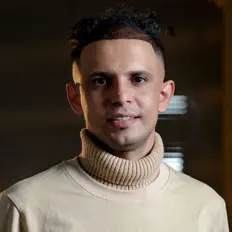 Listen to Fuad Al-Qrize, watch music videos, read bio, see tour dates & more!