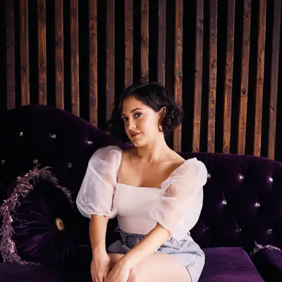 Listen to Sara Ontaneda, watch music videos, read bio, see tour dates & more!