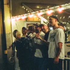 Escucha a Gula Blend, mira videos musicales, lee su biografía, consulta las fechas de las gira y más.