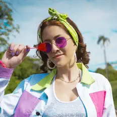 聆聽 Milla、觀看音樂影片、閱讀小傳、查看巡演日期等！