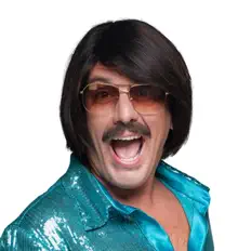 Escucha a Tonis Sfinos, mira vídeos musicales, lee la biografía, consulta fechas de giras y mucho más.