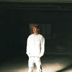 Dengarkan $.river, tonton video musik, baca bio, lihat tanggal tur & lainnya!