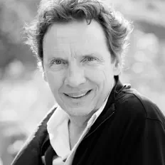 Erhard Dietlを聴いたり、ミュージックビデオを鑑賞したり、経歴やツアー日程などを確認したりしましょう！