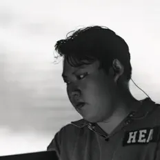 收听 Yihong、观看音乐视频、阅读小传、查看巡演日期等 ！