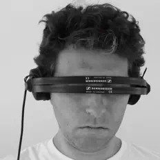 聆聽 Marc Renton、觀看音樂影片、閱讀小傳、查看巡演日期等！