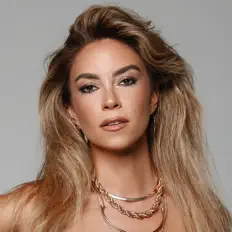 Listen to Cansu Kurtcu, watch music videos, read bio, see tour dates & more!