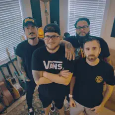 Ascolta Head on Collision, guarda video musicali, leggi la biografia, vedi le date del tour & altro!