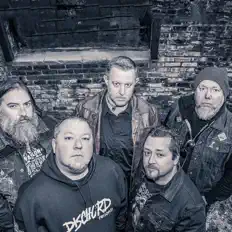 聆聽 Carbellion、觀看音樂影片、閱讀小傳、查看巡演日期等！