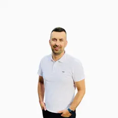 Poslechněte si interpreta Petro Gryfel, sledujte hudební videa, přečtěte si životopis, podívejte se na data turné a další informace.