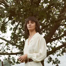 Listen to Kelly McFarling, watch music videos, read bio, see tour dates & more!