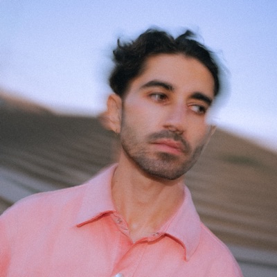 Listen to Mehmet Aslan, watch music videos, read bio, see tour dates & more!