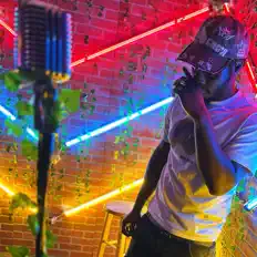 Poslechněte si interpreta Double G IOU, sledujte hudební videa, přečtěte si životopis, podívejte se na data turné a další informace.