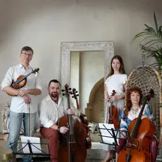 Гранд барокко सुनें, म्यूज़िक वीडियो देखें, बायो पढ़ें, दौरे की तारीखें और बहुत कुछ देखें!