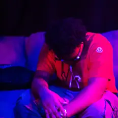 Dengarkan DG Doolie, tonton video musik, baca bio, lihat tanggal tur & lainnya!