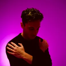 收听 Nick Marcus、观看音乐视频、阅读小传、查看巡演日期等 ！