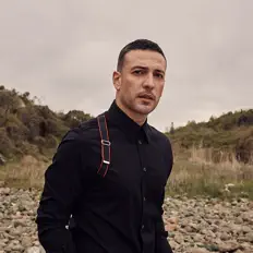 Listen to Oğuzhan Koç, watch music videos, read bio, see tour dates & more!