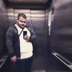 收听 Rola147、观看音乐视频、阅读小传、查看巡演日期等 ！