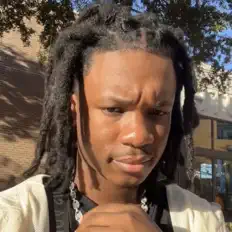 Lil Judieを聴いたり、ミュージックビデオを鑑賞したり、経歴やツアー日程などを確認したりしましょう！