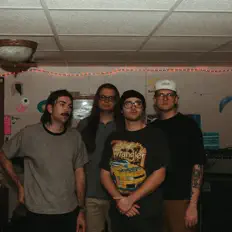 Dengarkan Maewyn, tonton video musik, baca bio, lihat tanggal tur & lainnya!