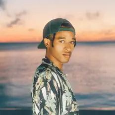 Listen to Bran Aero, watch music videos, read bio, see tour dates & more!