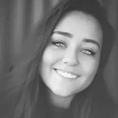 Poslechněte si interpreta Rach Lindsey, sledujte hudební videa, přečtěte si životopis, podívejte se na data turné a další informace.
