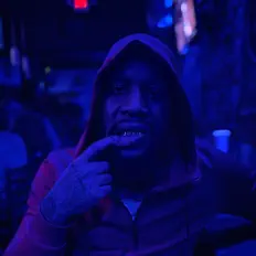 $ubo सुनें, म्यूज़िक वीडियो देखें, बायो पढ़ें, दौरे की तारीखें और बहुत कुछ देखें!