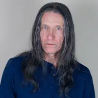 Ακούστε περιεχόμενο από undefined, παρακολουθήστε μουσικά βίντεο, διαβάστε το βιογραφικό, δείτε ημερομηνίες περιοδείας, και πολλά ακόμη!