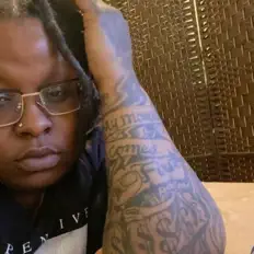 Ouve Milah B, vê vídeos de música, lê a biografia, vê as datas da digressão e muito mais!