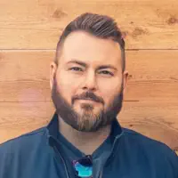 undefined: песни, клипы, биография, даты выступлений и многое другое.