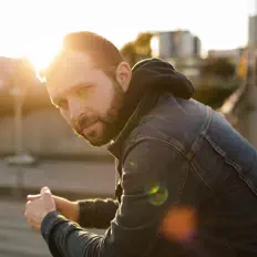 Listen to Tyler Edwards, watch music videos, read bio, see tour dates & more!