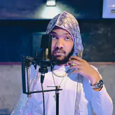 Hör dir StayrOne an, schau dir Musikvideos an, lies die Biografie, finde Tourdaten und mehr!