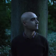 El Duddhaを聴いたり、ミュージックビデオを鑑賞したり、経歴やツアー日程などを確認したりしましょう！